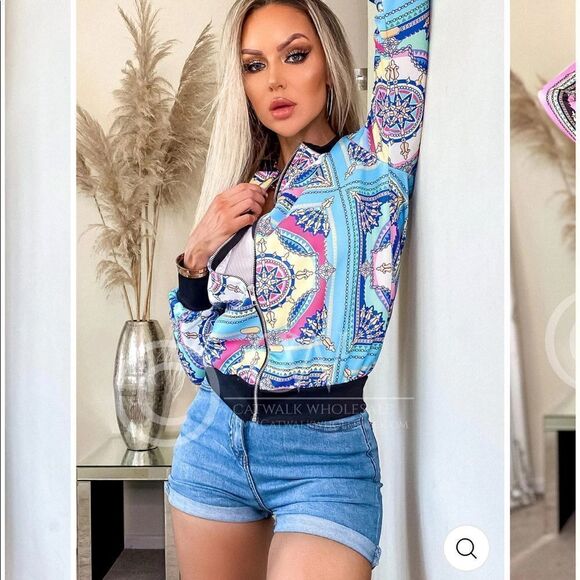 💼Light Wear Summer Bomber Jacket, Paisley Chain Print, Zip Front - Picture 6 of 13